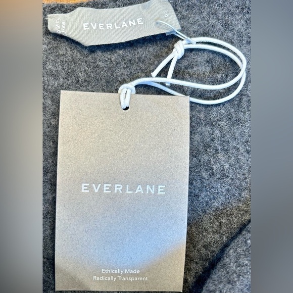 NWT Everlane The Cozy Stretch Tank in Heather Charcoal, Wool Blend, Super Soft S - Picture 10 of 15